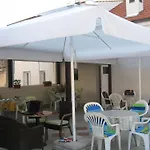 Apartment Klaudija S Charming & - Attic Trogir